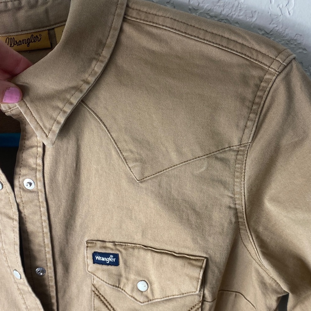 Wrangler Women’s Cotton Tan Western Snap Shirt Small - Picture 6 of 8